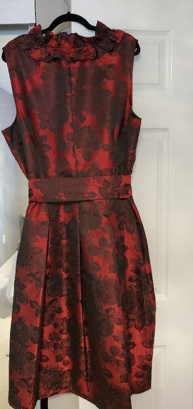 Laura Plus Evening Dress - Picture 2 of 3